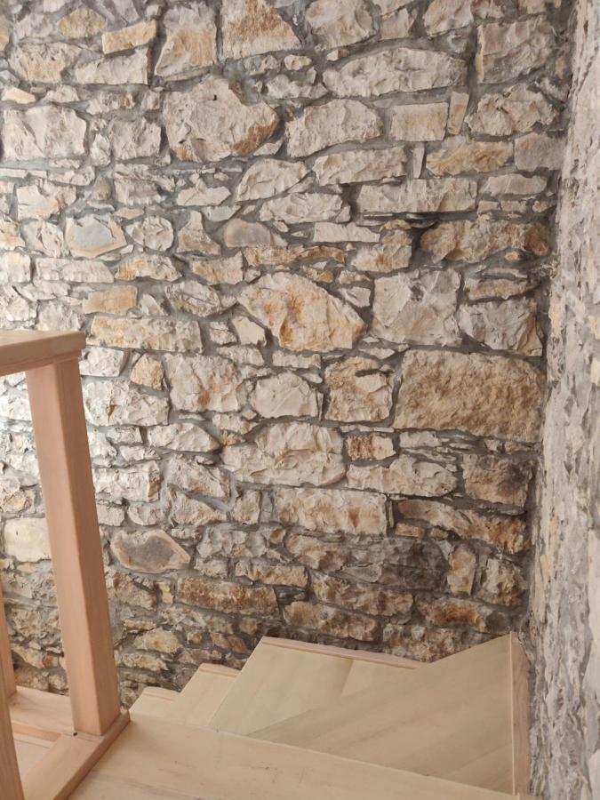 Small House In Vipava Valley 외부 사진