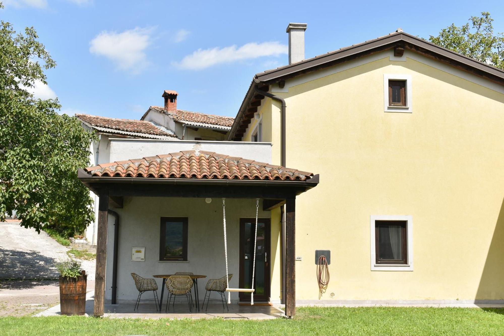Small House In Vipava Valley 외부 사진